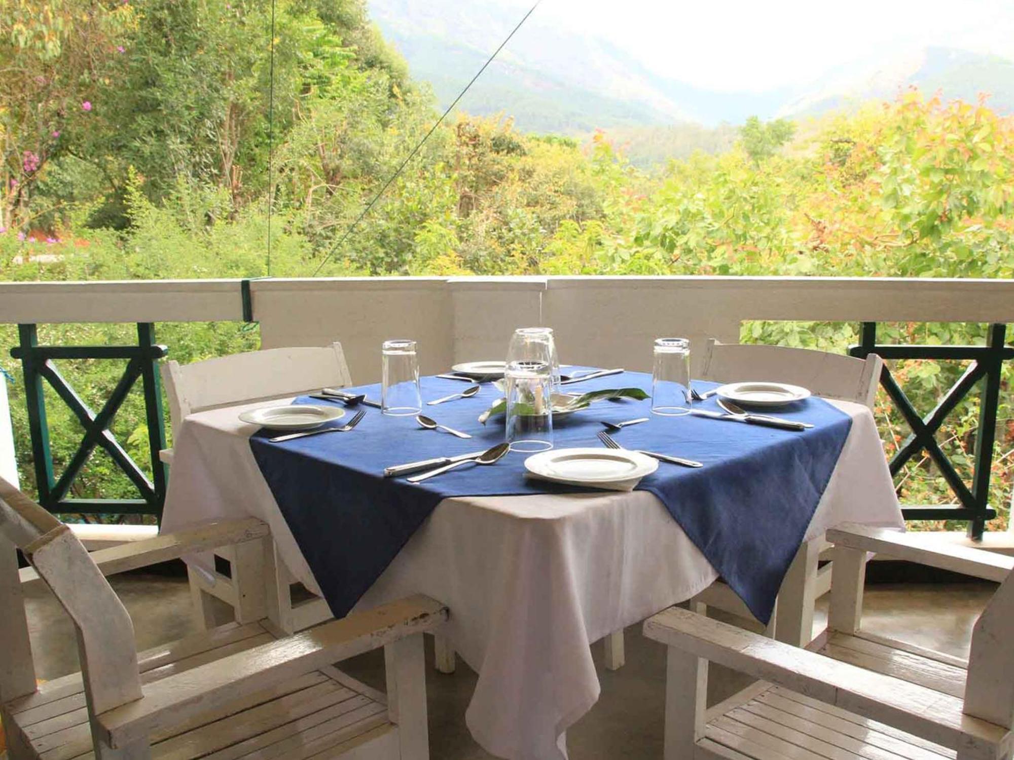 River Garden Resort Belihuloya Extérieur photo